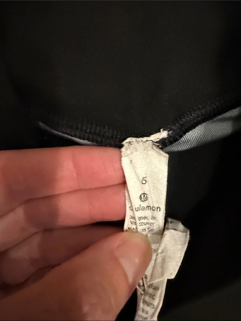 Lululemon Detail Leggings, Size 6